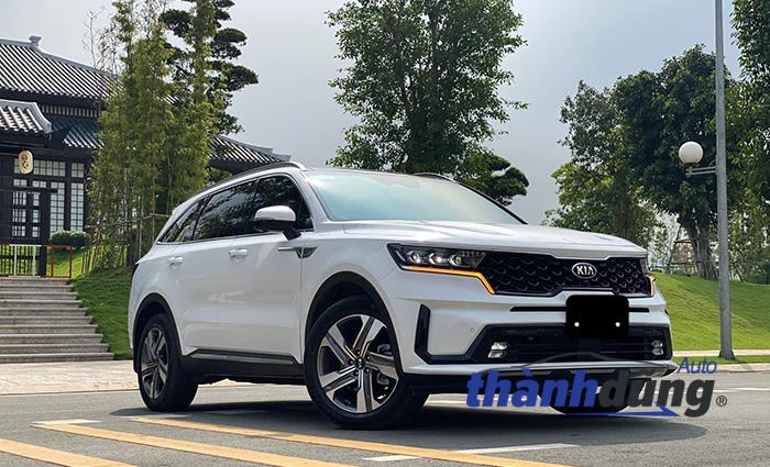 goc-truoc-kia-sorento-signature