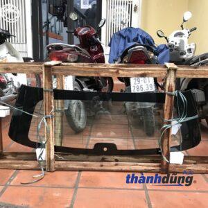 Kính Cửa Hậu Xe SsangYong Rexton – 7145008B00
