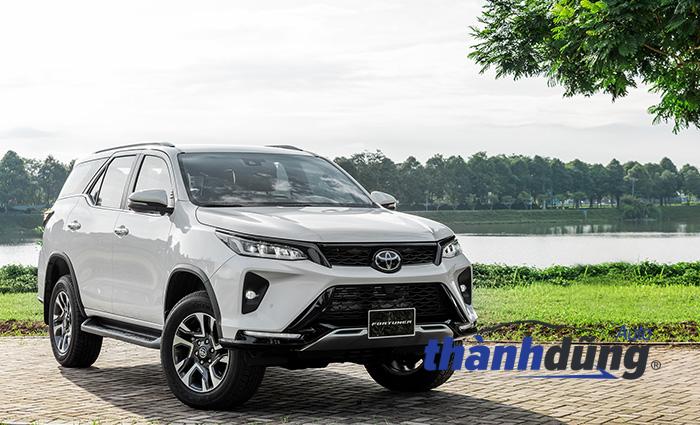 toyota-fortuner-2021-1