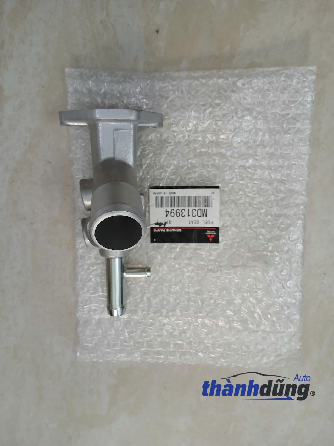 CO NƯỚC VAN HẲNG NHIỆT MITSUBISHI JOLIE 2004 | MD313994