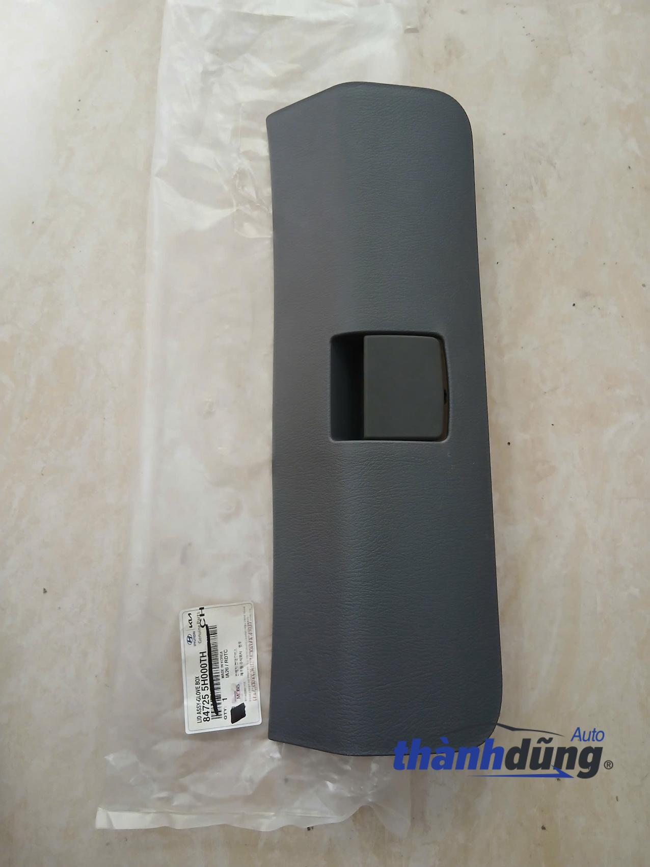 NẮP ĐỂ ĐỒ CỐP PHỤ HYUNDAI HD65 | 847255H000