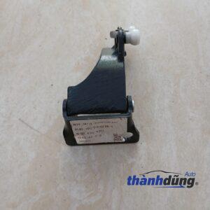 BẢN LỀ CÁNH CỬA GIỮA DONGBEN X30 2023 | 6206300-B01