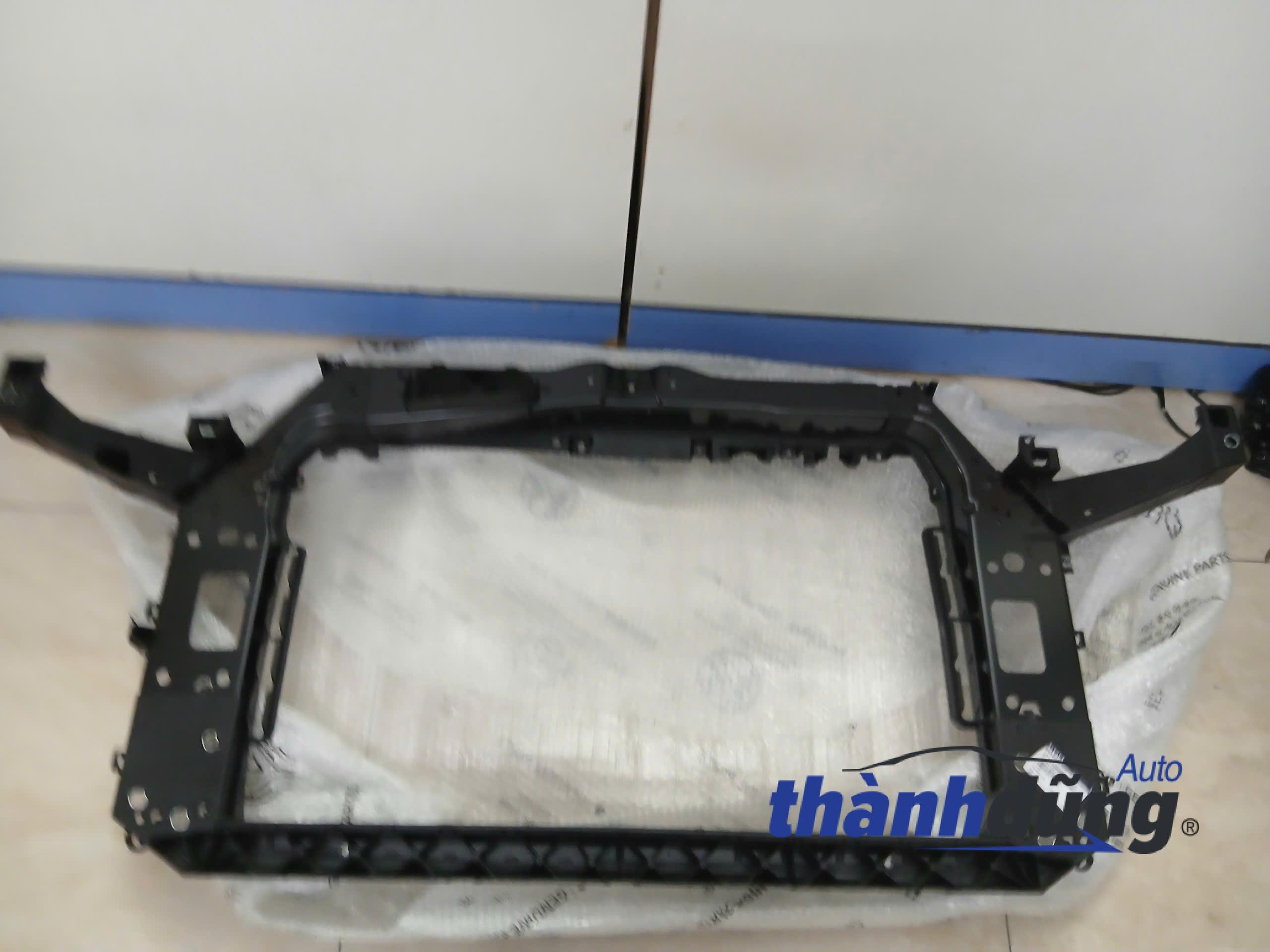 KHUNG XƯƠNG KÉT NƯỚC SSANGYONG XLV 2016-2020 | 571AS35003