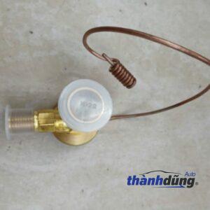 VAN TIẾT LƯU XE ISUZU QKR270 | 852677562080