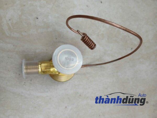 VAN TIẾT LƯU XE ISUZU QKR270 | 852677562080