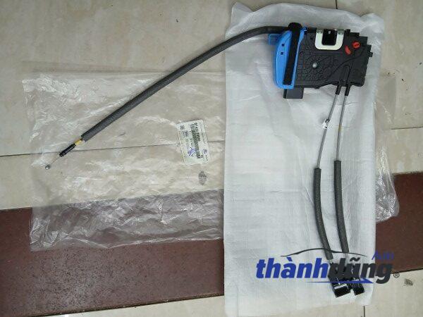 Ổ NGẬM KHÓA CỬA HYUNDAI VELOSTER | 814202V000