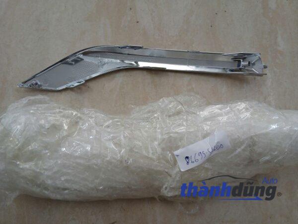 ỐP CẢN SAU HYUNDAI SANTAFE | 86695S1600