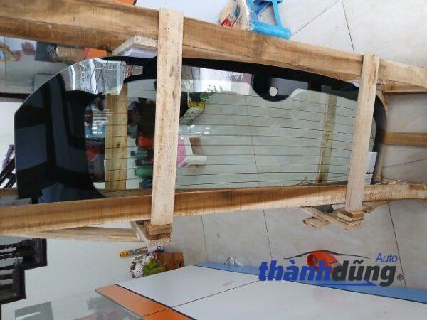 KÍNH CỐP HẬU VINFAST VF5 | BT260330060